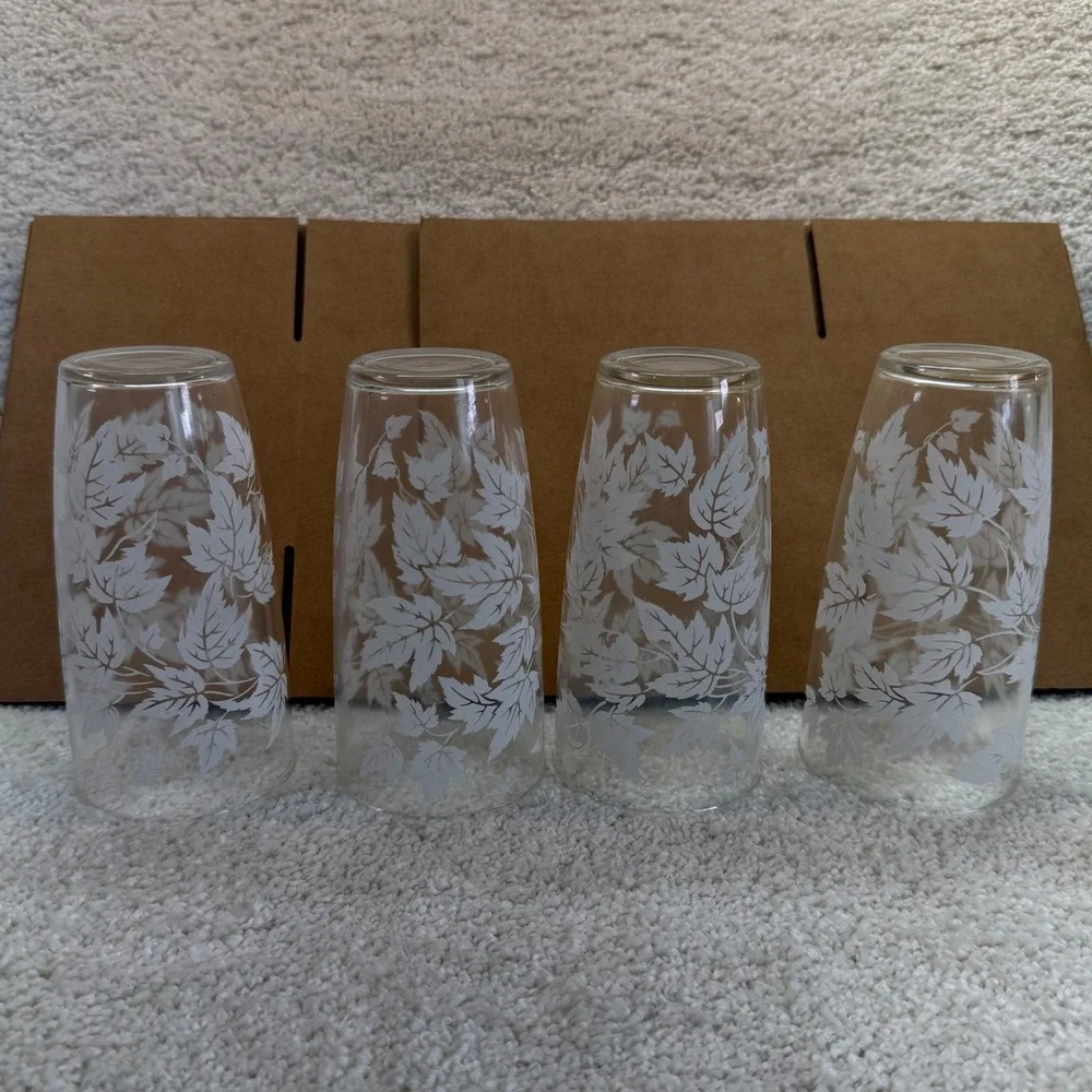 Vintage‎ Hazel Atlas Frosted White Maple Leaf Glass Tumblers Set of 4 MCM 6 inch